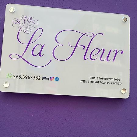 La Fleur Hotell Syracuse Eksteriør bilde